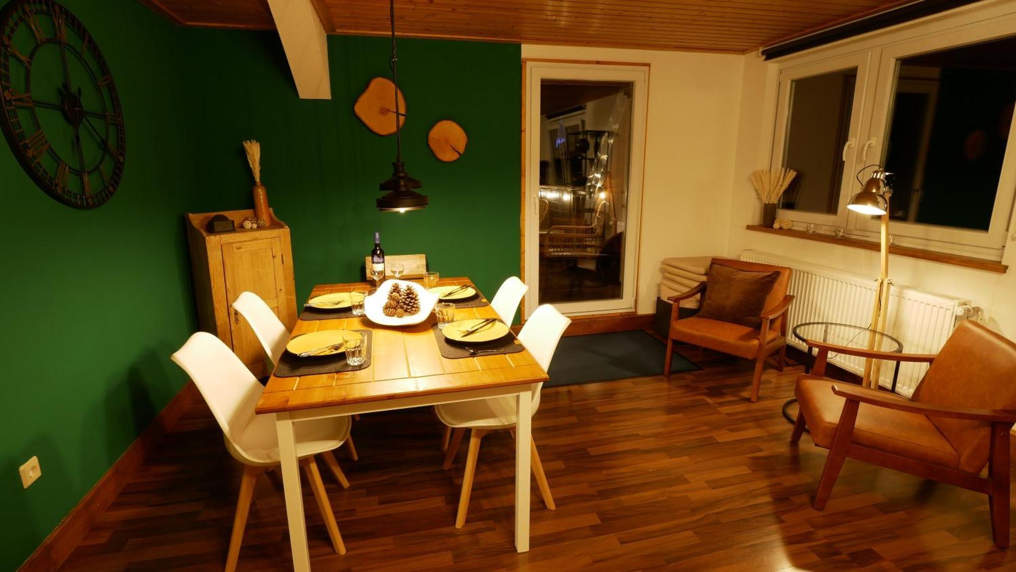 Green Loft Schwarzwald - Dach-Balkon--Musik-Ecke Fluorn-Winzeln Bagian luar foto
