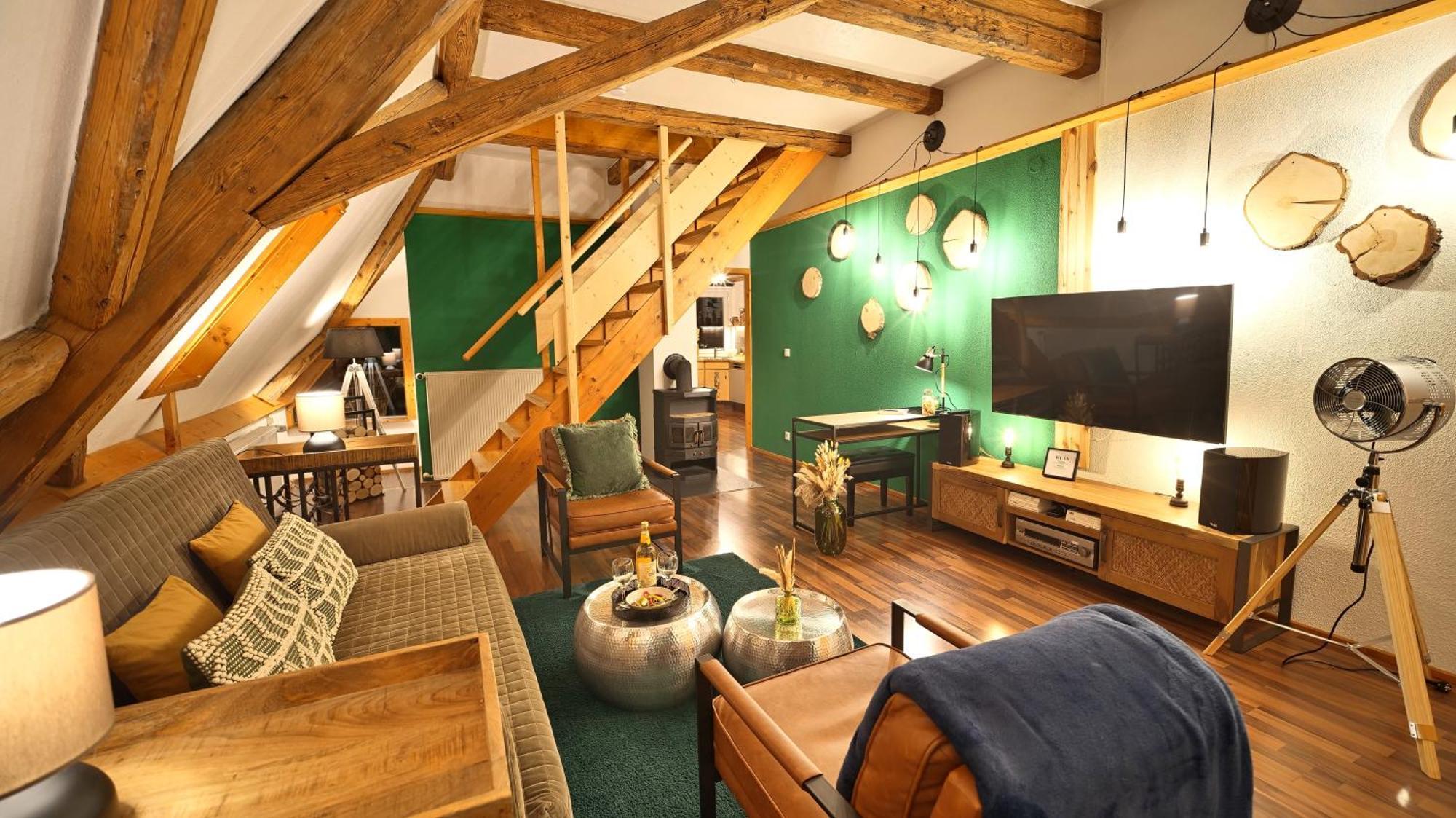 Green Loft Schwarzwald - Dach-Balkon--Musik-Ecke Fluorn-Winzeln Bagian luar foto