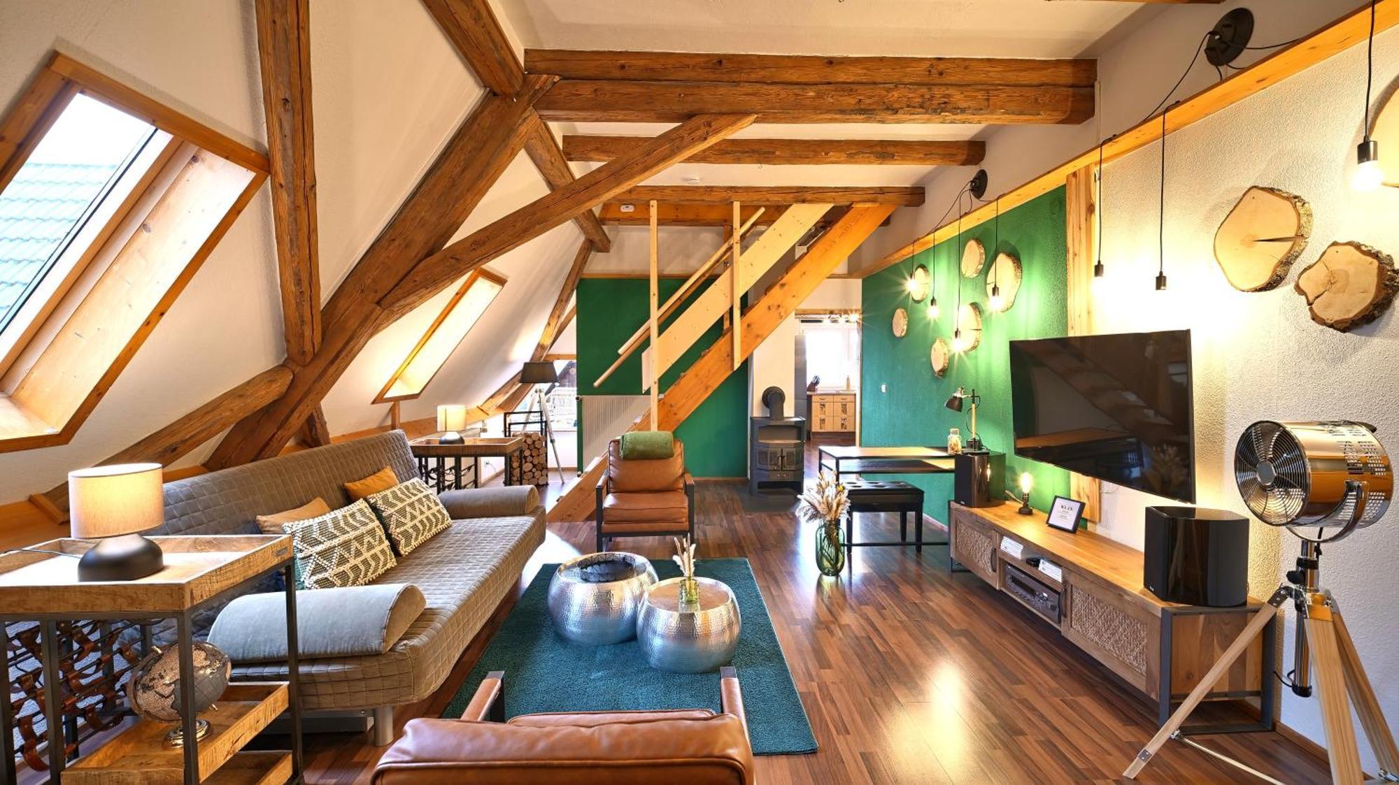 Green Loft Schwarzwald - Dach-Balkon--Musik-Ecke Fluorn-Winzeln Bagian luar foto